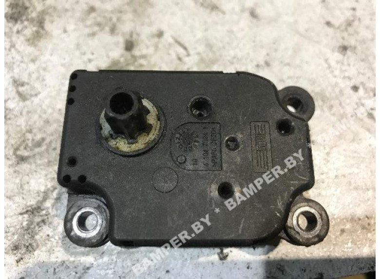 Моторчик заслонки печки к Citroen C4, 2008г.