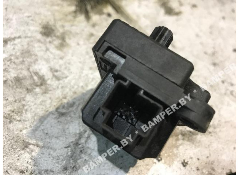 Моторчик заслонки печки к Citroen C4, 2008г.