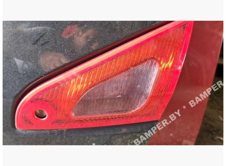 Фонарь крышки багажника правый к Mitsubishi Colt, 2006г.