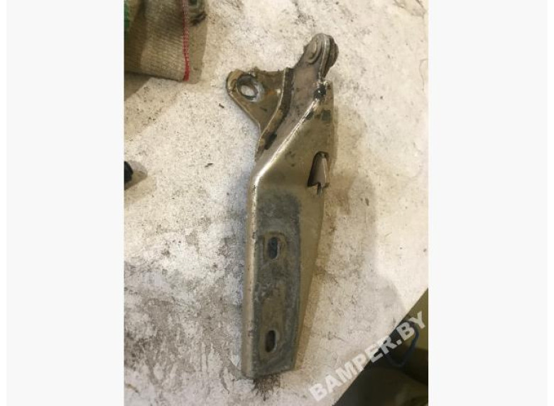 Петля капота левая к Seat Leon