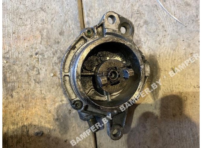 Насос вакуумный к Opel Omega