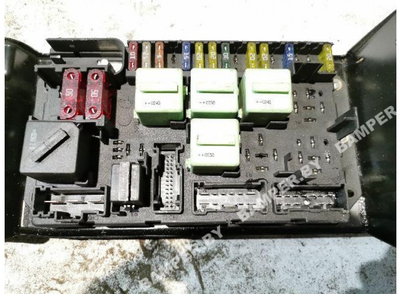 Блок предохранителей к Land-Rover Range Rover