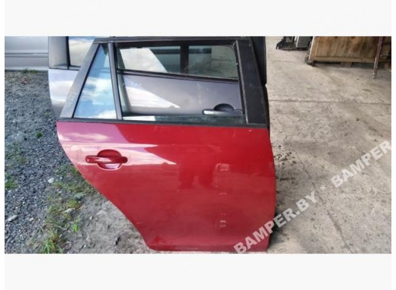 Дверь задняя правая к Volkswagen Golf