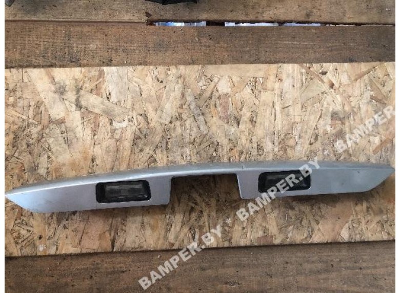 Накладка подсветки номера к Nissan Almera