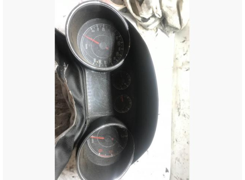 Щиток приборов (приборная панель) к Fiat Bravo