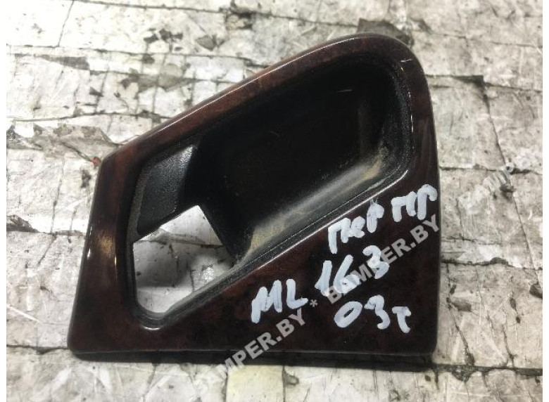 Ручка внутренняя передняя левая к Mercedes ML W163, 2003г.