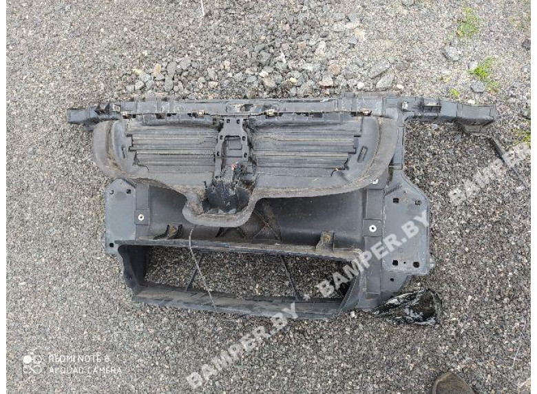 Передняя панель крепления облицовки (телевизор) к BMW 1 E87/E81/E82/E88