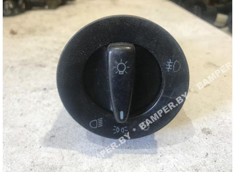 Переключатель света к Volkswagen Passat, 1998г.