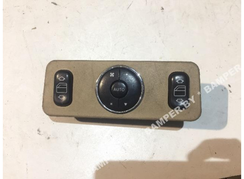 Кнопка стеклоподъемника к Mercedes ML W163, 2002г.