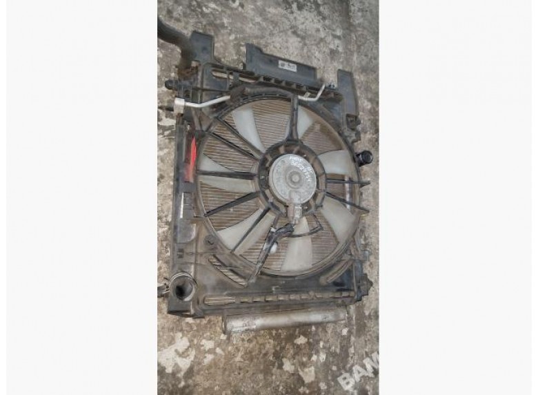 Вентилятор радиатора к Toyota Yaris