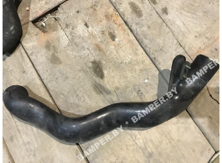 Патрубок интеркулера к Renault Espace