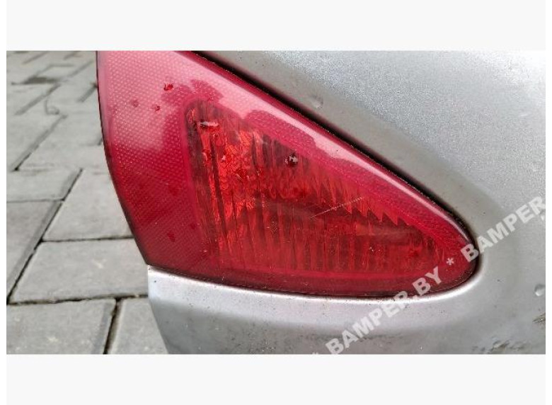 Фонарь крышки багажника левый к Alfa Romeo 147, 2004г.