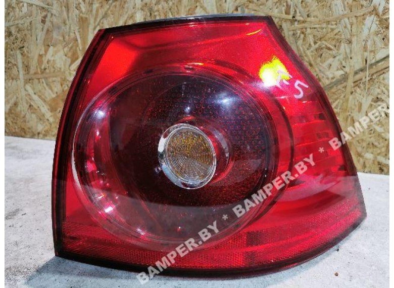 Фонарь задний правый к Volkswagen Golf