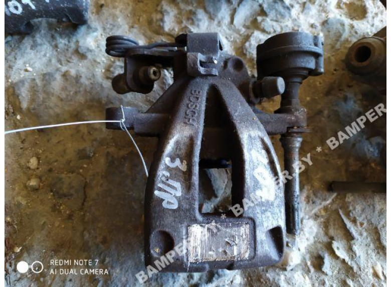 Суппорт задний правый к Peugeot 207, 2006г.