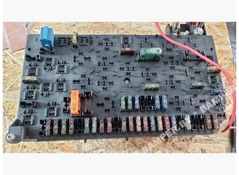 Блок предохранителей к Mercedes ML W163