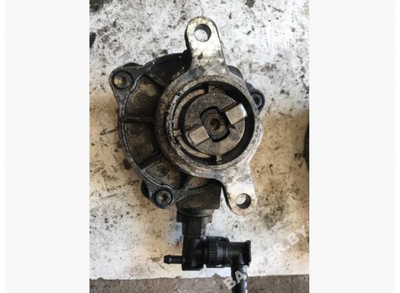 Насос вакуумный к Renault Master