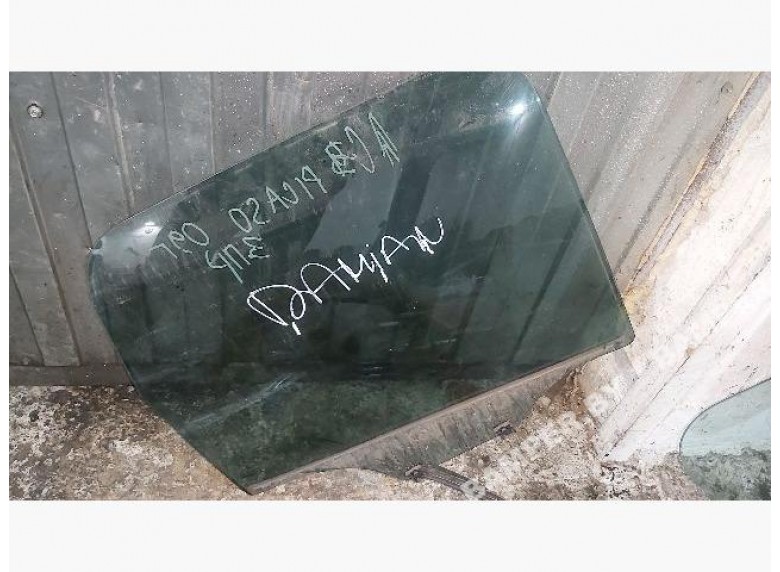 Стекло двери задней правой к Citroen C3 Picasso