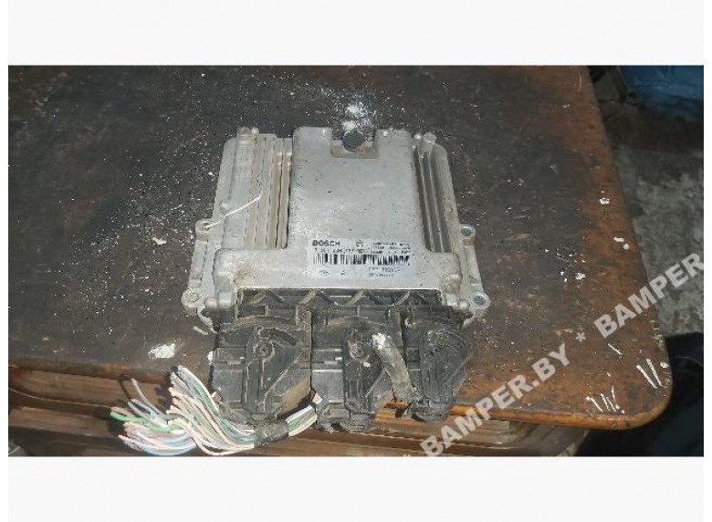 Блок управления двигателем к Dacia Sandero
