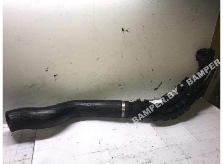 Патрубок турбины к Renault Master