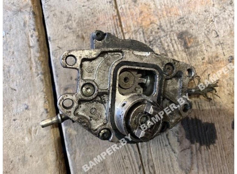 Насос вакуумный к Opel Omega