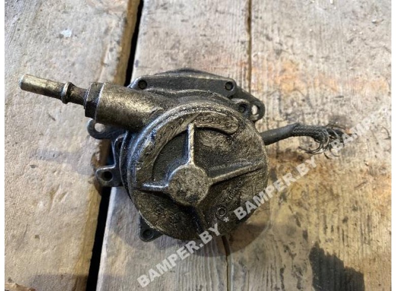 Насос вакуумный к Opel Omega