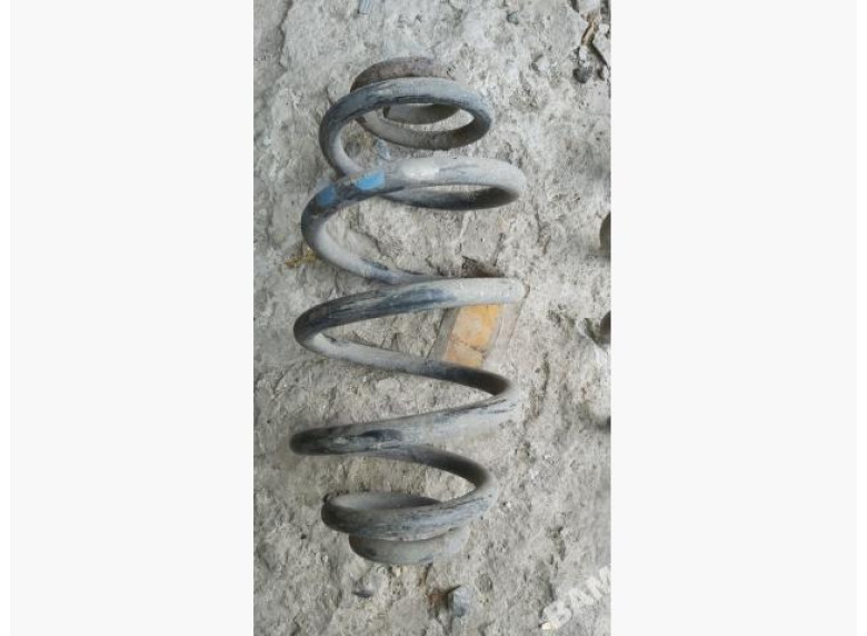 Пружина задняя к Volkswagen Passat, 1998г.