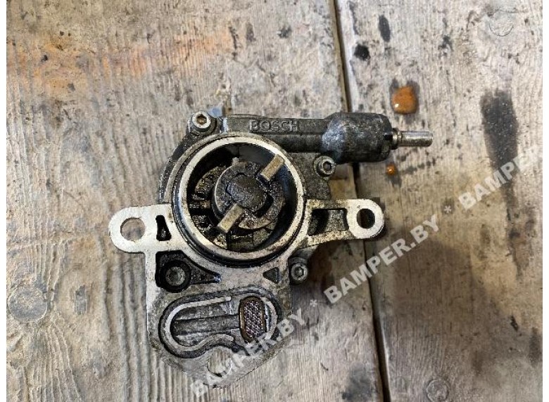 Насос вакуумный к Peugeot 206