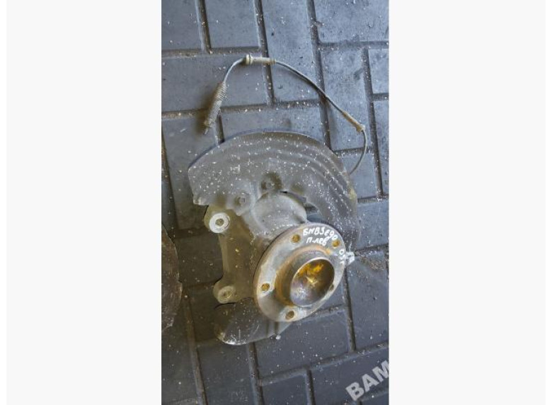 Ступица передняя правая к BMW 3 E90/E91/E92/E93, 2005г.
