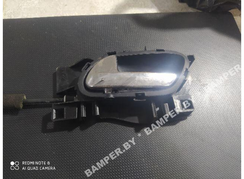 Ручка внутренняя передняя левая к Peugeot 5008, 2010г.