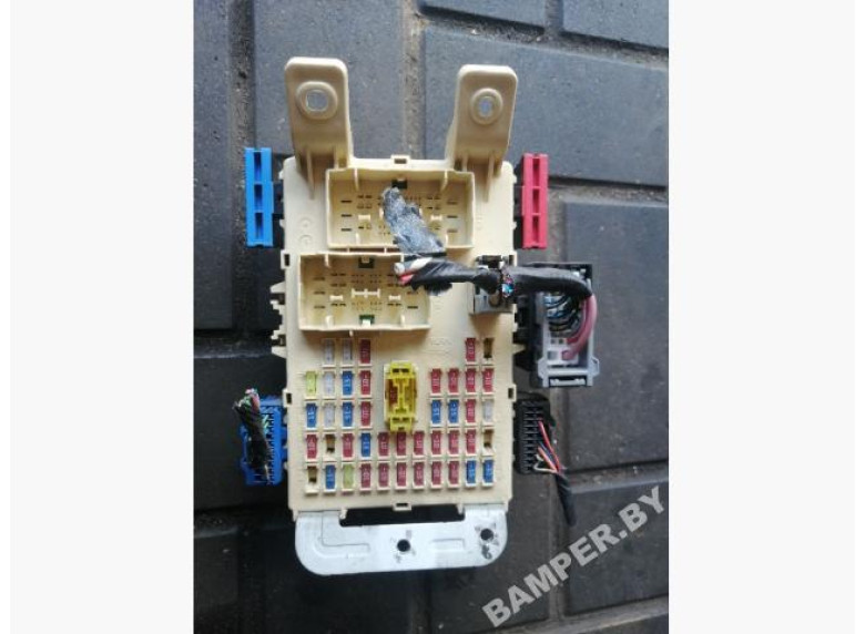 Блок предохранителей к Kia Rio