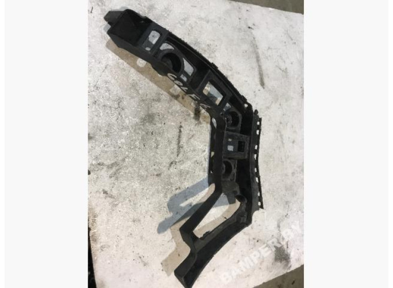 Кронштейн крепления бампера переднего к Volkswagen Golf, 2009г.