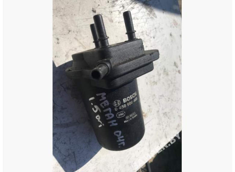 Корпус топливного фильтра к Renault Megane, 2004г.