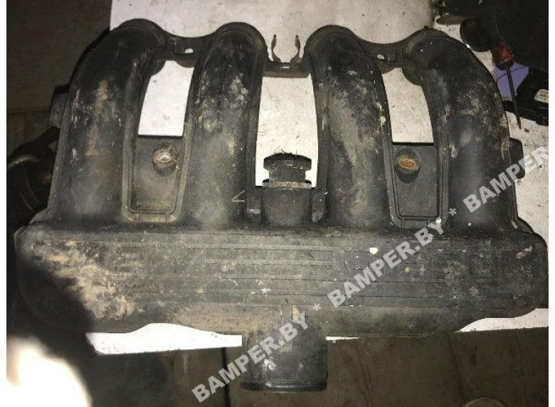 Коллектор впускной к Peugeot 406, 1998г.
