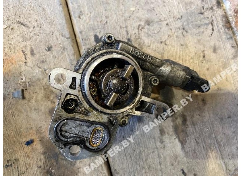 Насос вакуумный к Peugeot 406