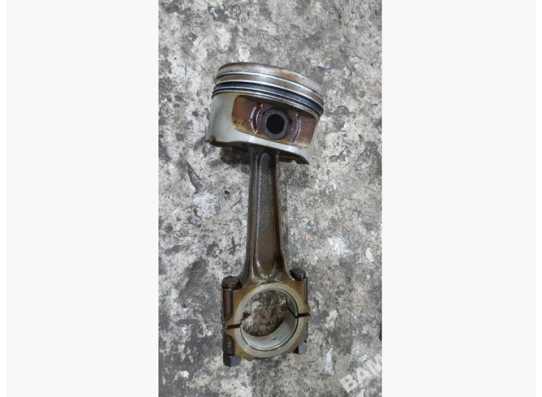 Шатун к Peugeot 406, 1998г.