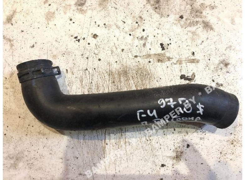 Патрубок (трубопровод, шланг) к Volkswagen Golf, 1997г.