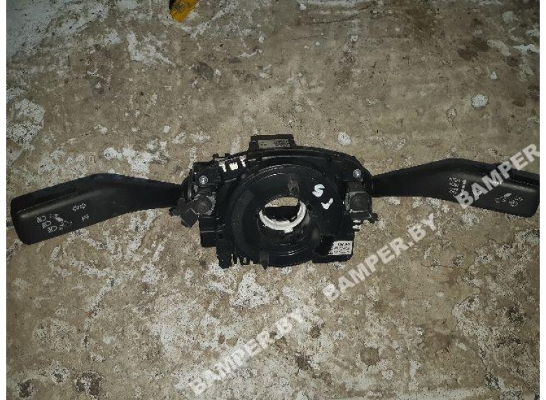 Переключатель подрулевой (стрекоза) к Volkswagen Golf