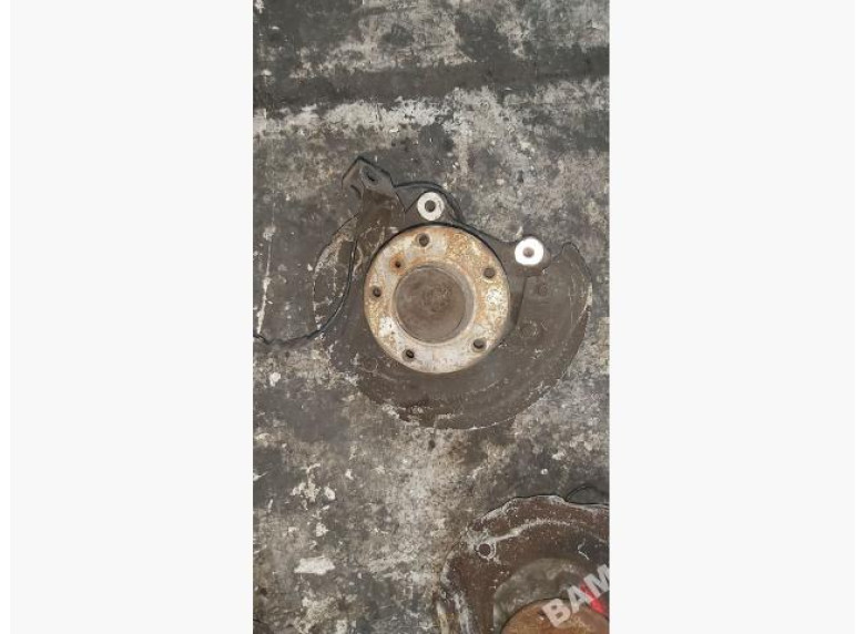 Ступица передняя правая к BMW 1 E87/E81/E82/E88