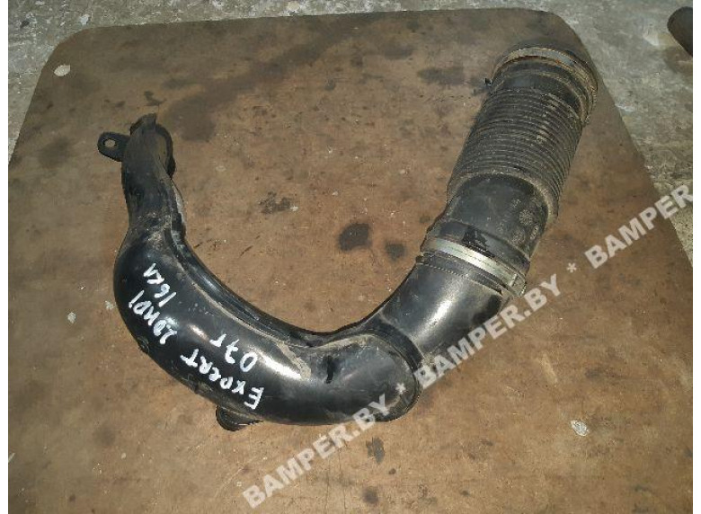Патрубок воздушного фильтра к Peugeot Expert, 2007г.