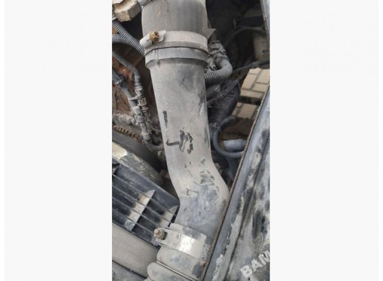 Патрубок интеркулера к DAF LF