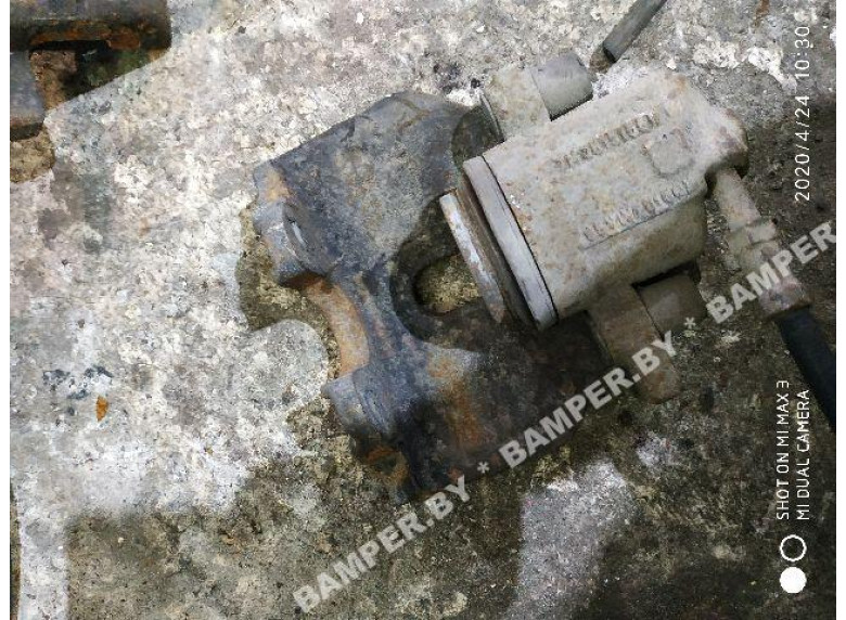 Суппорт передний правый к Volkswagen Sharan, 1998г.