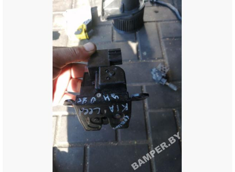 Замок багажника к Kia Ceed