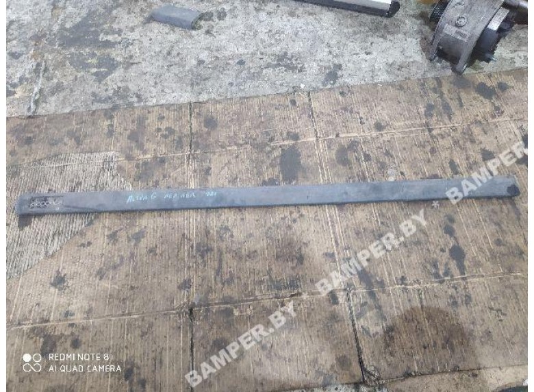 Молдинг двери передней левой к Opel Astra