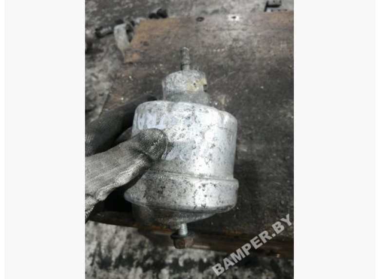 Подушка крепления двигателя к Opel Vectra, 1998г.