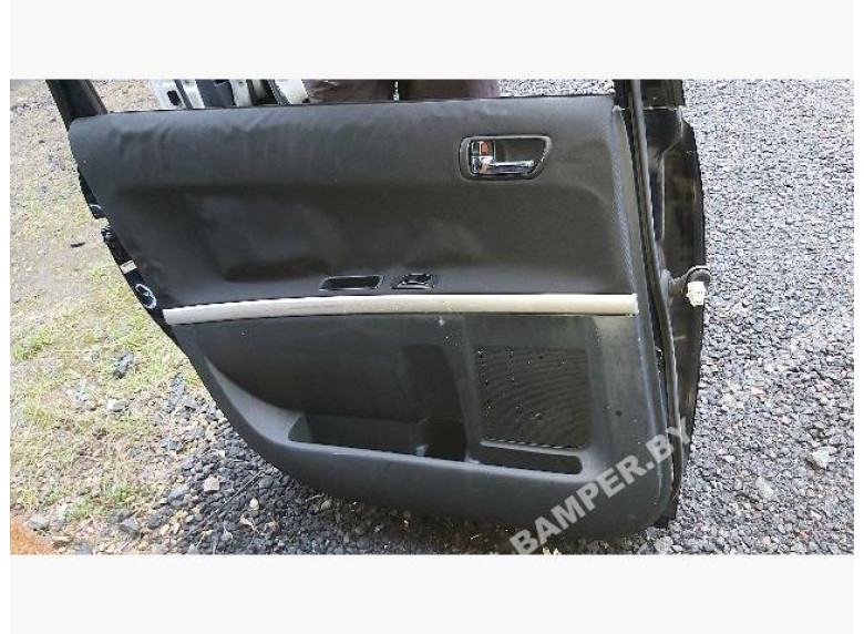 Обшивка двери задней левой (дверная карта) к Toyota Corolla Verso, 2006г.