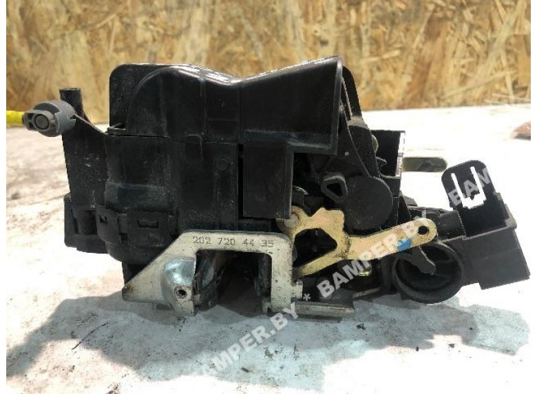 Замок двери передней правой к Mercedes E W210