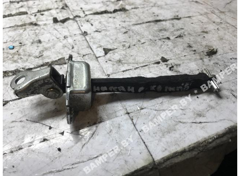 Ограничитель открывания двери к Nissan Primera