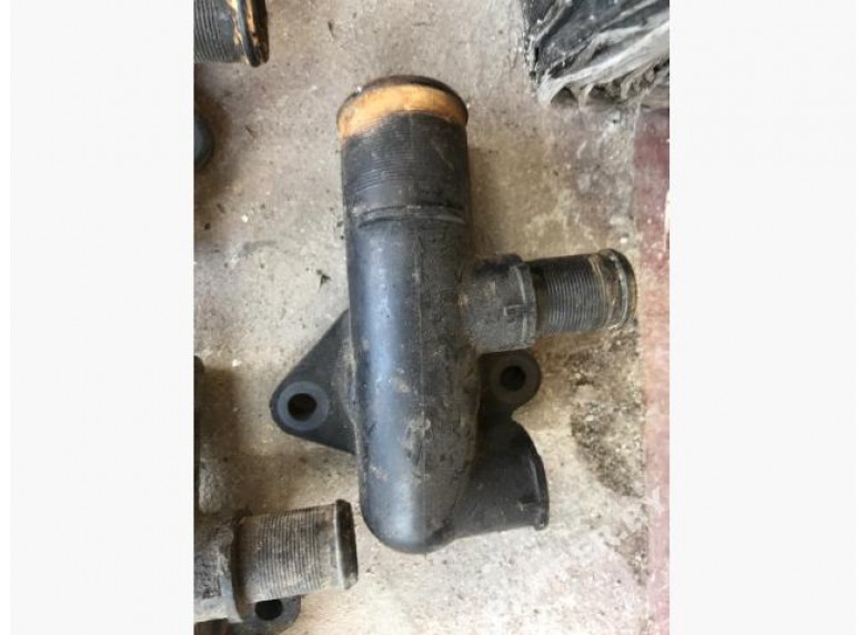 Фланец (тройник) системы охлаждения к Peugeot 406