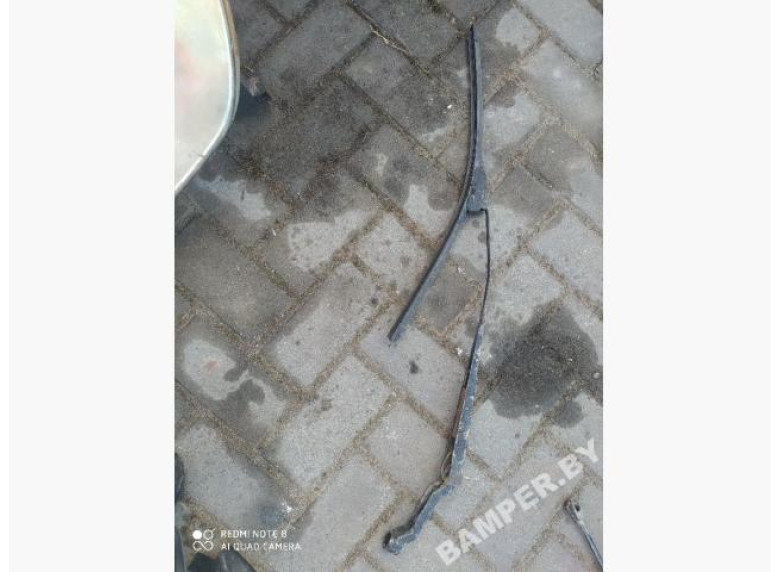 Щеткодержатель (поводок стеклоочистителя, дворник) к Geely MK Cross