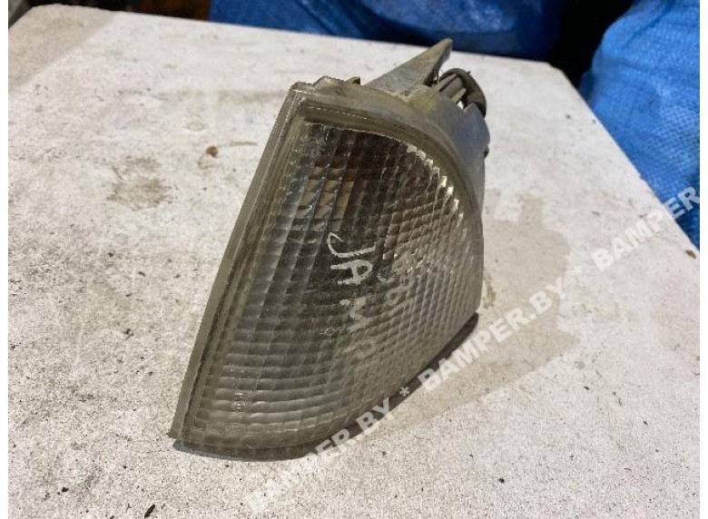 Поворотник левый к Citroen Jumpy